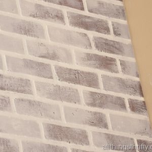 Tutorial: How to paint brick to make it look old thumbnail