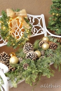 Decorating for Christmas can help us feel Christmas Cheer {even when we’ve had a rough day}