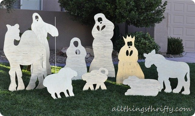 yard nativity set_thumb[7]