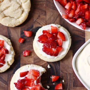 Mini Fruit Pizzas {from Emily from is this REALLY my life?} thumbnail