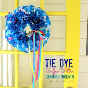 How to make Tie Dye Summer Wreath {from Jen at Tatertots & Jello} thumbnail