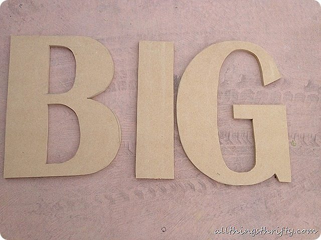 How-to-cut-large-letters-out-of-MDF (10)