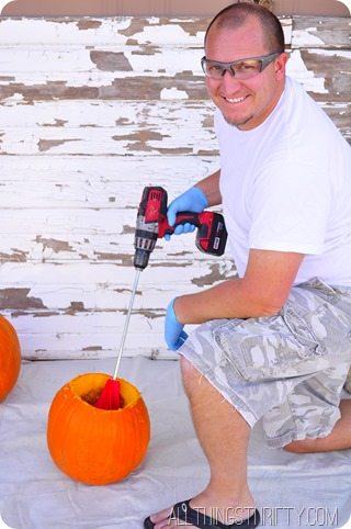 How-to-clean-out-a-pumpkin