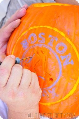 how-top-carve-and-shade-pumpkins (1)