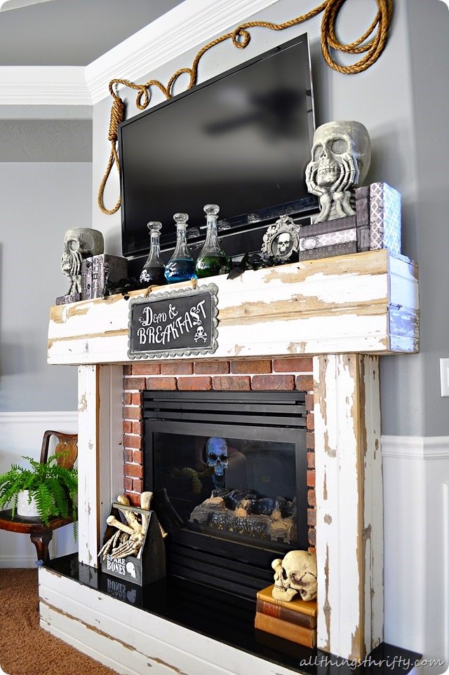 Halloween-mantle-decorations1