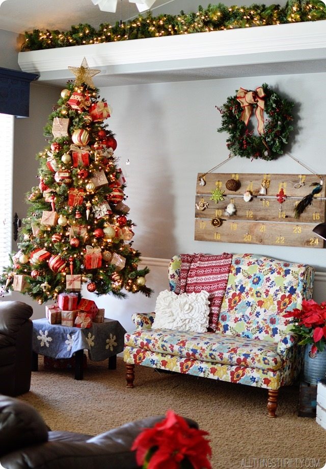 christmas tree-decorations