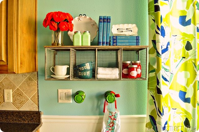 kitchen-shelf-decor-ideas