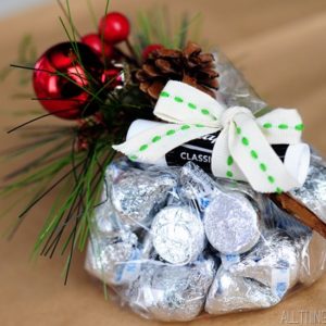 Inexpensive and Thoughtful Gift ideas for Friends and Family! thumbnail