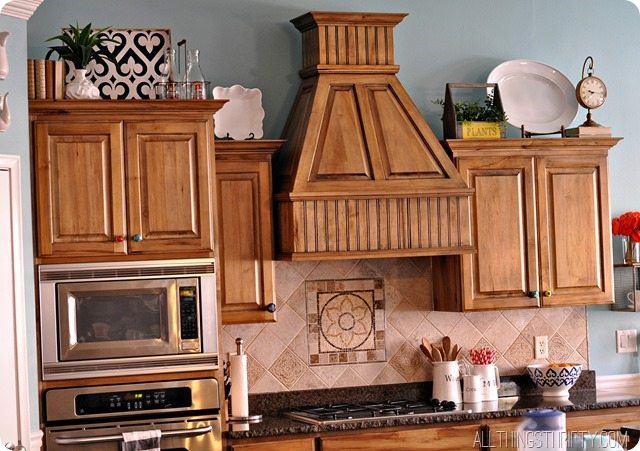 kitchen-cabinet-decor