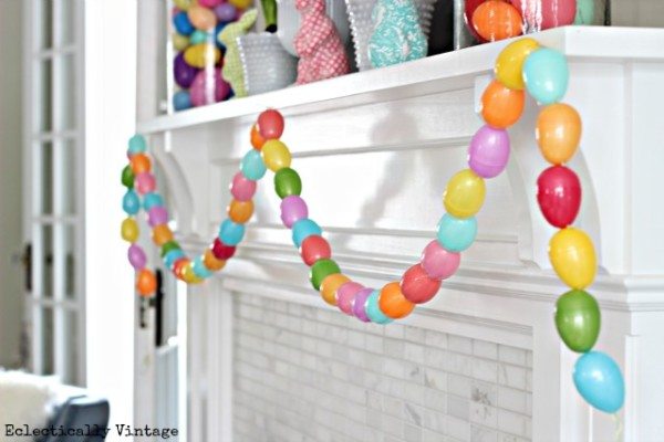 diy-egg-garland