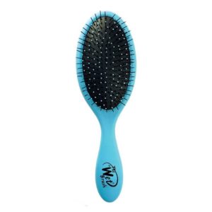 The Mom Brush {The Detangling Brush Every Mom should have} thumbnail
