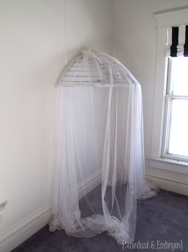 Use a papasan frame (cut in half) to make a canopy for a kids room! {Sawdust and Embryos} (2)