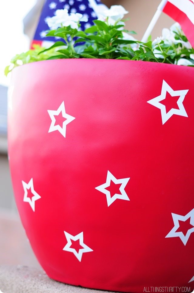 red-white-and-blue-outdoor-ideas
