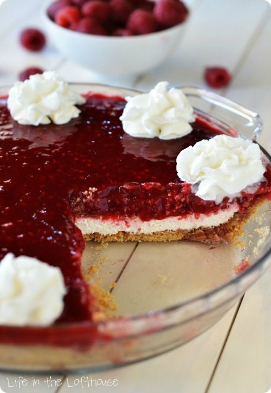 raspberry_cream_pie_