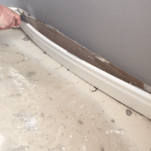 7 Tips to Help Remove Baseboards Quickly and Easily. thumbnail