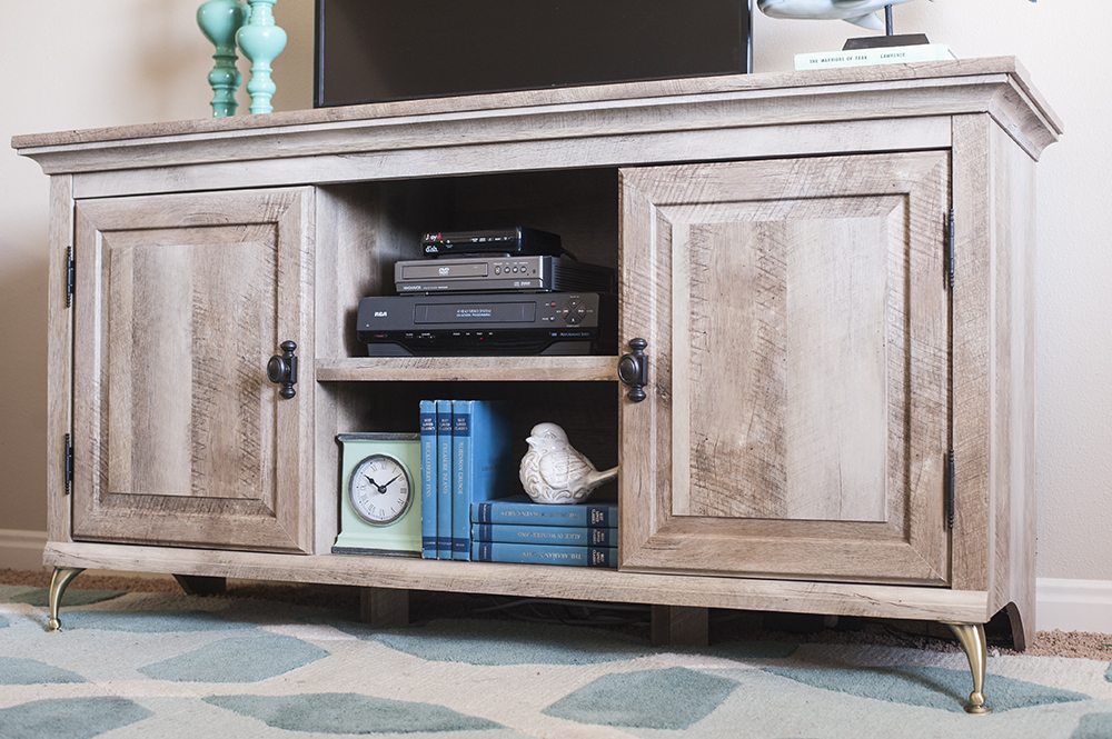 bhg crossmill media cabinet