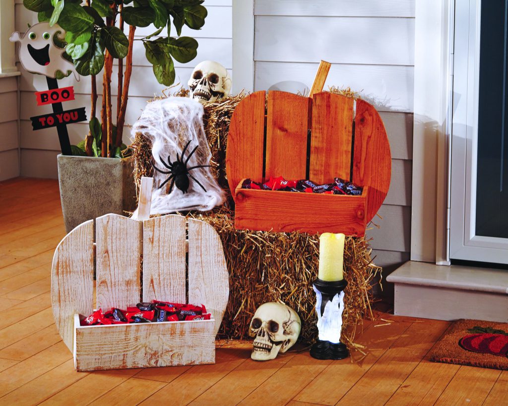 Front Porch for Halloween Trick or Treaters