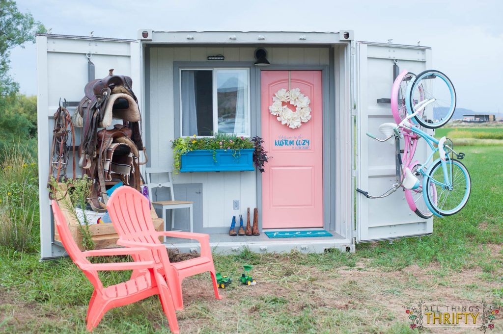 Kustom Container Tiny Cabin