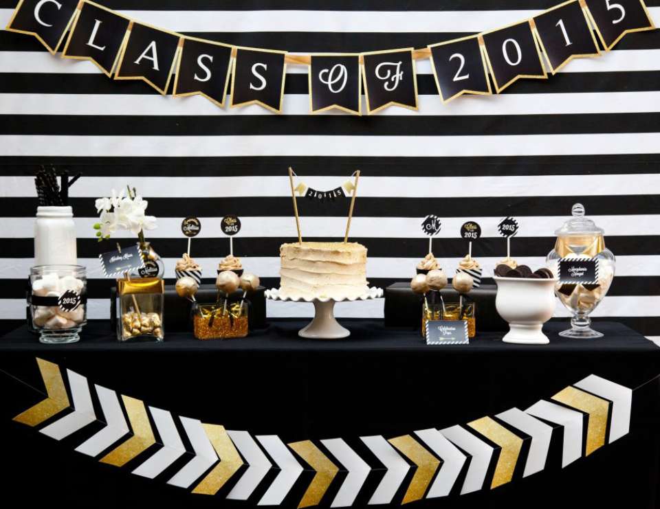 graduationparty_table