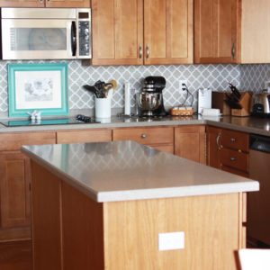 Vinyl Backsplash DEAL! Calling all RENTERS! thumbnail