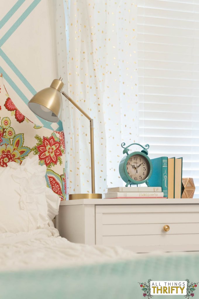 Girls' Tween Bedroom Ideas Pink and Turquoise and Gold-13