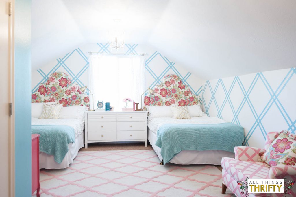 Girl Tween Room Decor Ideas Gold, Pink, Turquoise-2