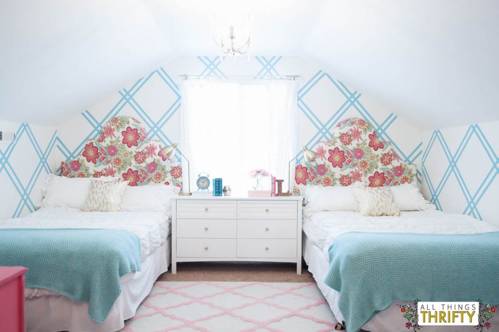 Girl Tween Room Decor Ideas Gold, Pink, Turquoise-3-2