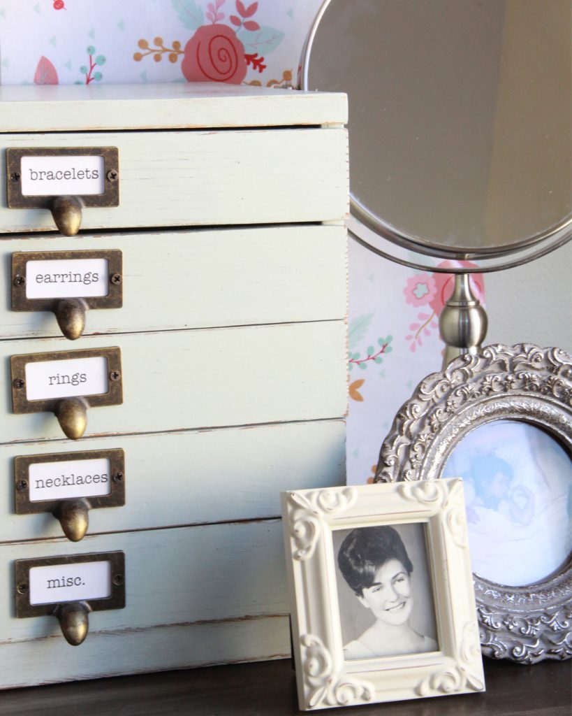 makeover hour 1 Makeover Things Jewelry 1  All Hour  Chest Thrifty