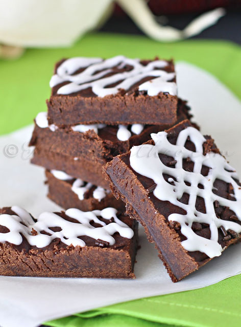 Chocolate Gingerbread Cookie Bars