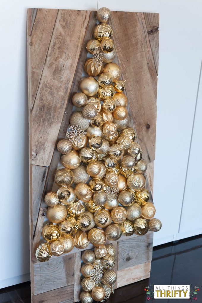 christmas-dih-ornament-tree-1-of-4