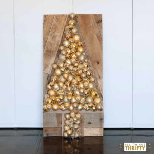 DIH Holiday Ornament Wood Pallet Virtual Party thumbnail