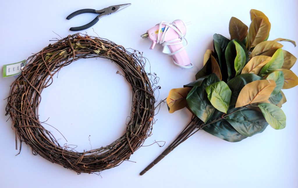 DIY magnolia wreath 1