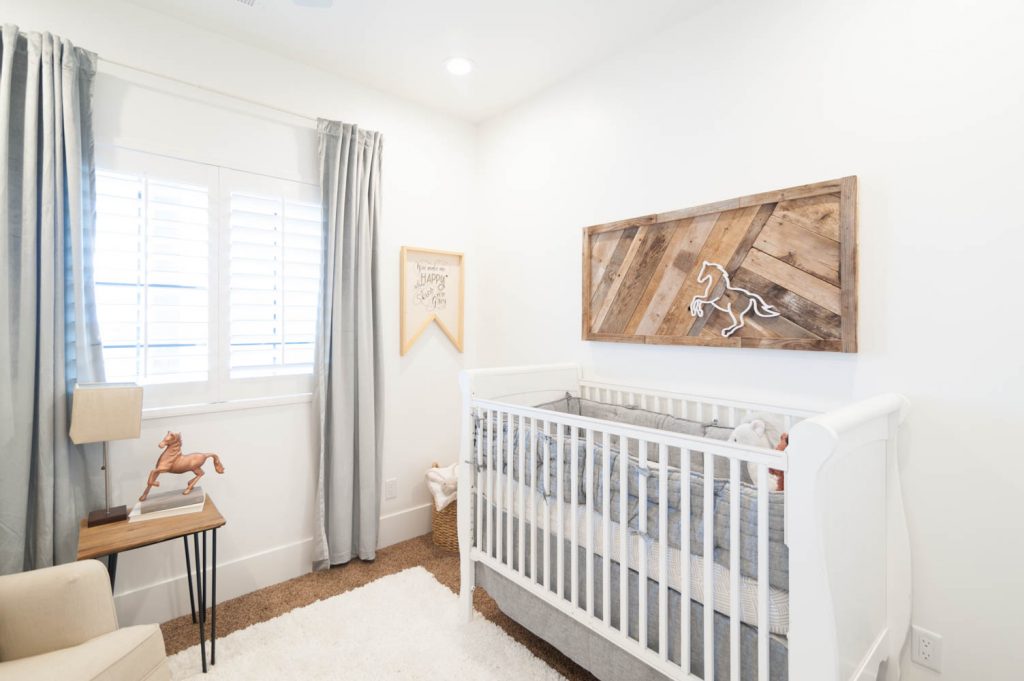 Neutral and Natural Baby Nursery Roo Decor Ideas-13