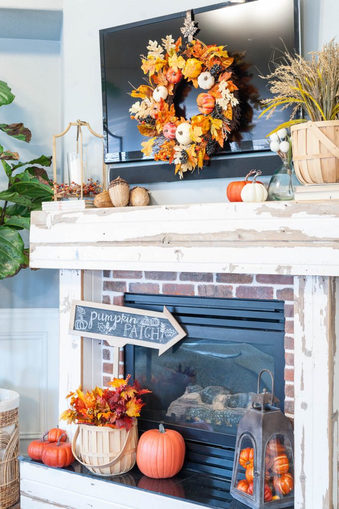 Metallic Pumpkins & Geometric Accents