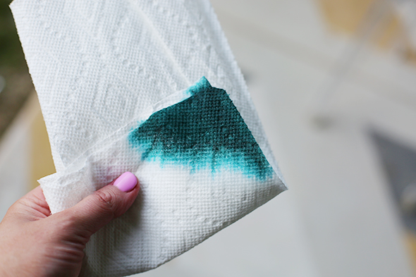 How to shibori dye with color