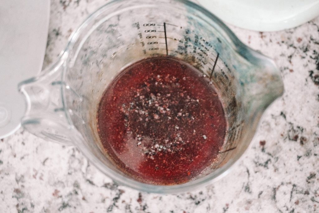 cochineal bugs extracting color