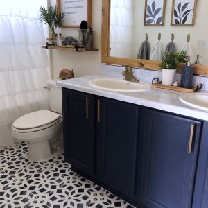 Bathroom Makeover Phase 2–Chalk Painted Linoleum Floors thumbnail