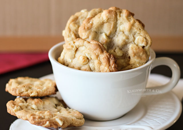 White Chocolate Macadamia Nut Cookies