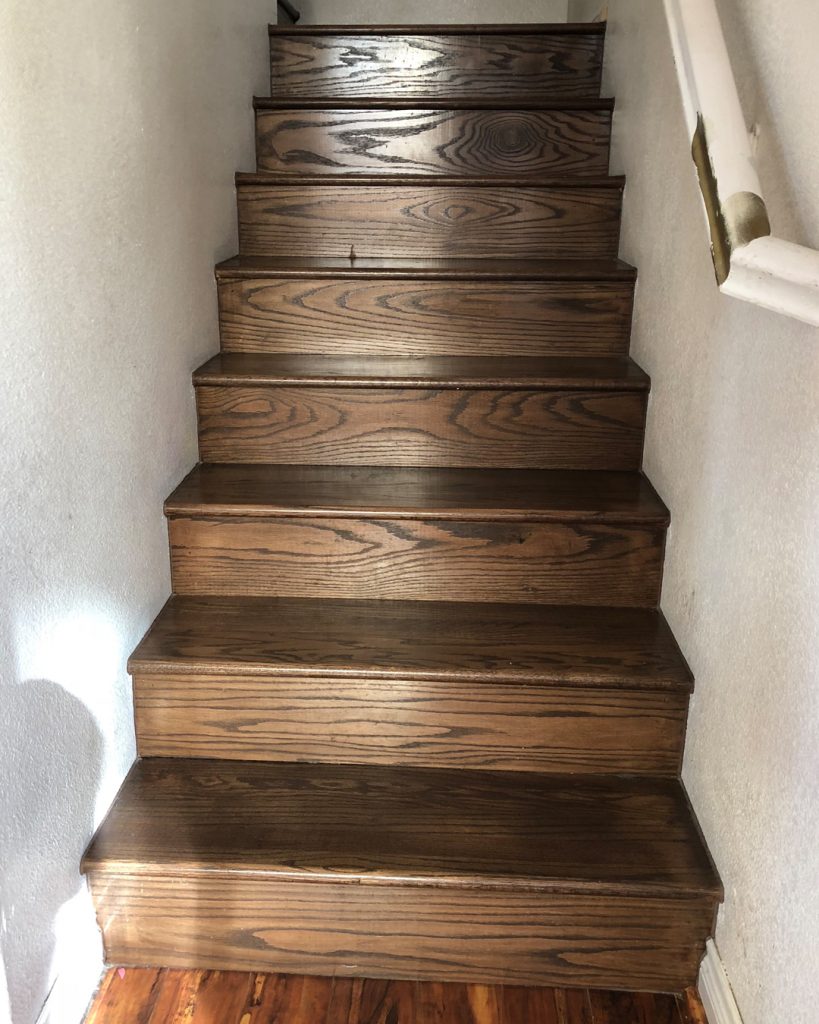Update Wood Stairs With Chalk Paint, Chalk Paint On Hardwood Floors
